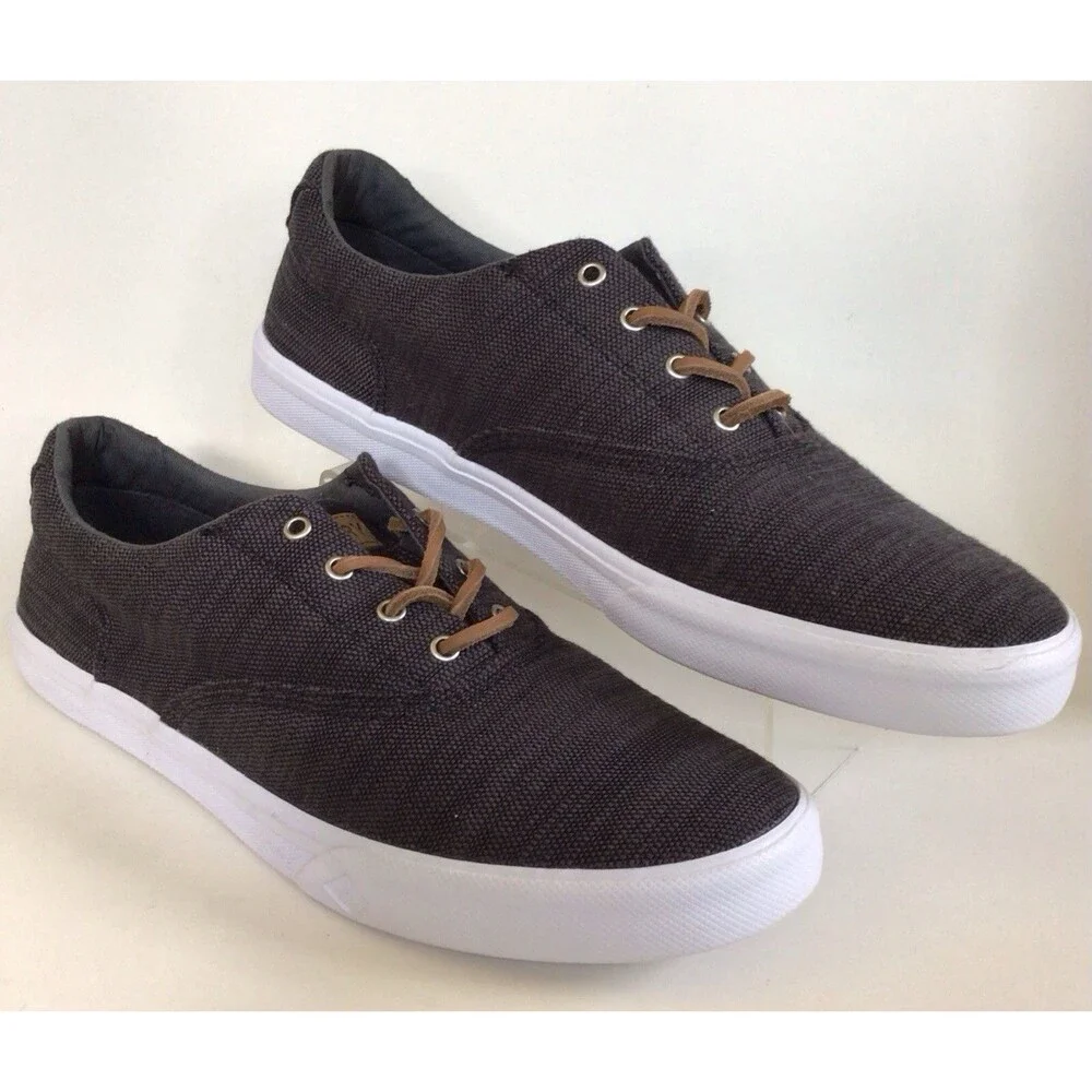 NEW SPERRY Striper II CVO Baja Boat Sneaker/Shoe Style STS1961 (Size 11 M)